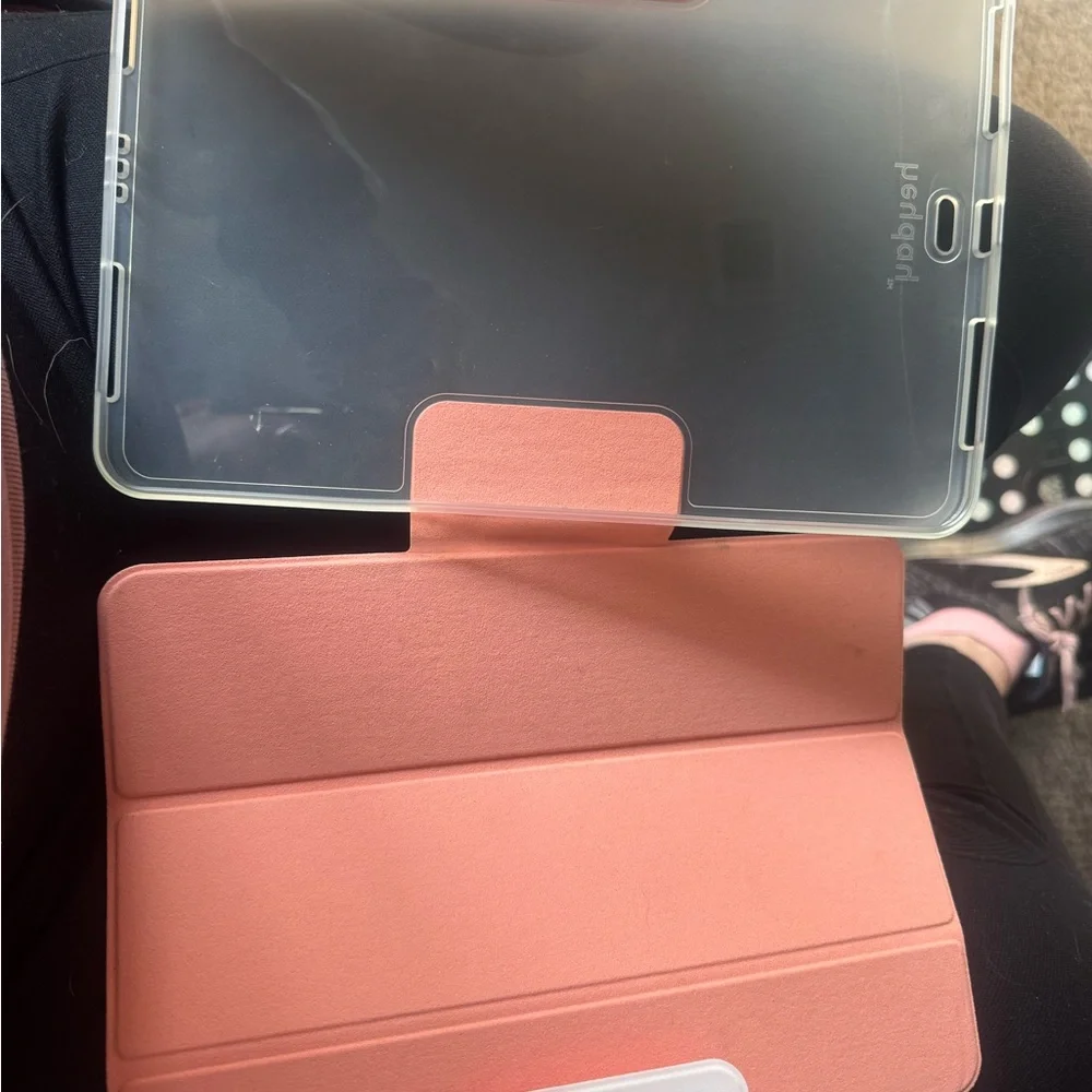 Heyday Artistic iPad Case with Pink and Gold